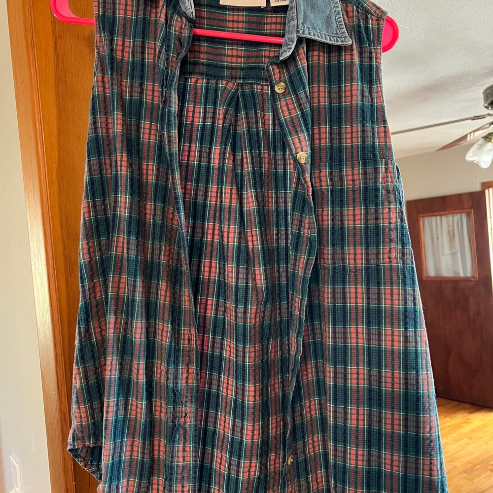 Plaid Sleeveless Button-Up Top